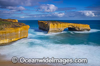 London Bridge. Port Campbell Coastal National Park, Victoria, Australia.